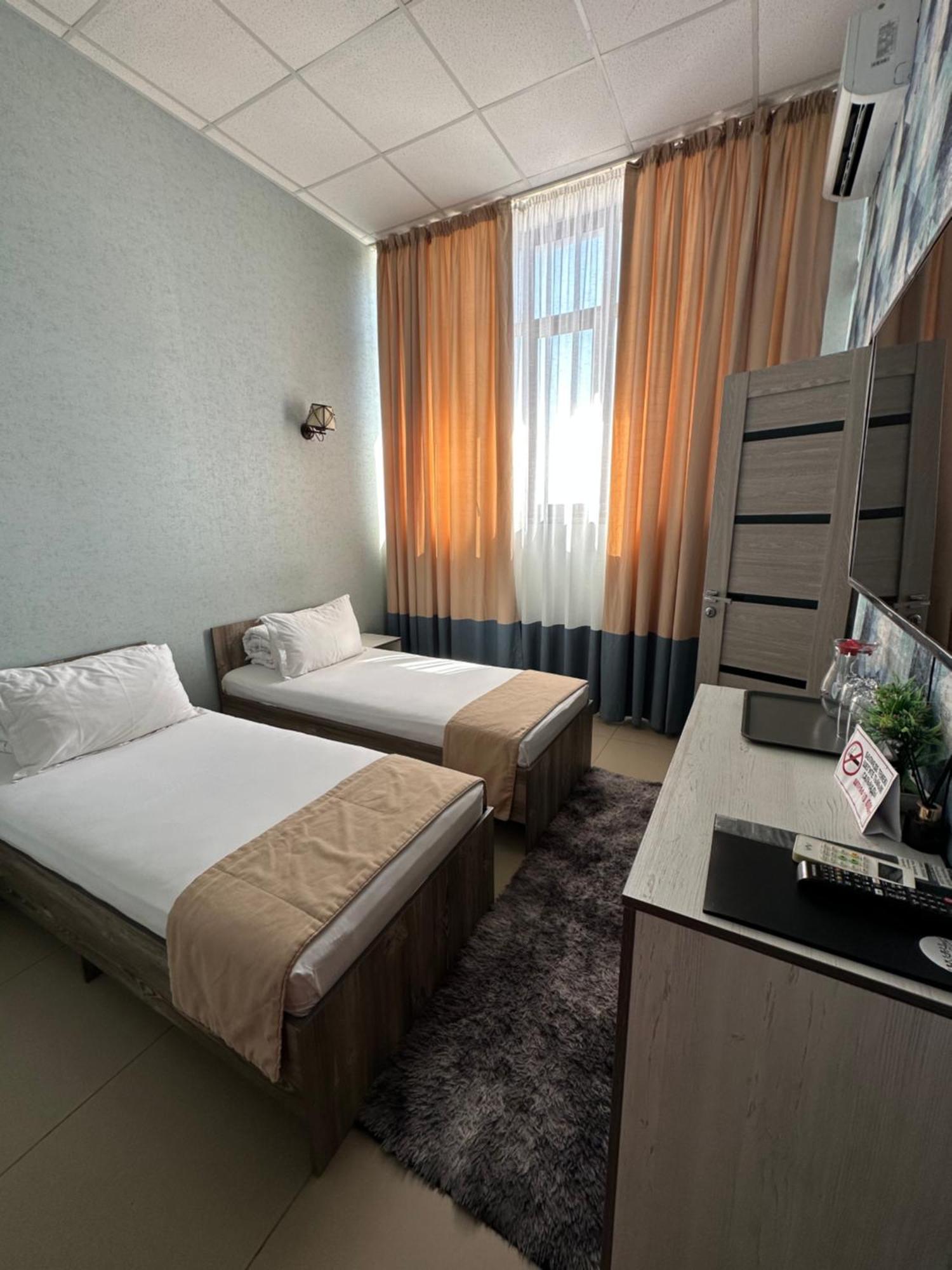 Tarlan Hotel Актау Екстер'єр фото