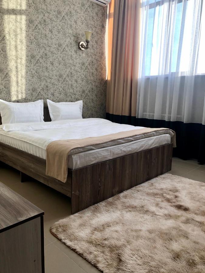 Tarlan Hotel Актау Екстер'єр фото